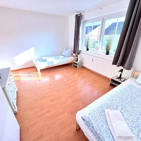 Ii 8 Personen - Monteurzimmer - - Lejlighed