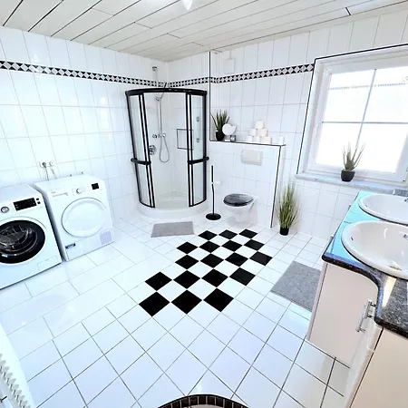 Ii 8 Personen - Monteurzimmer - - Lejlighed *