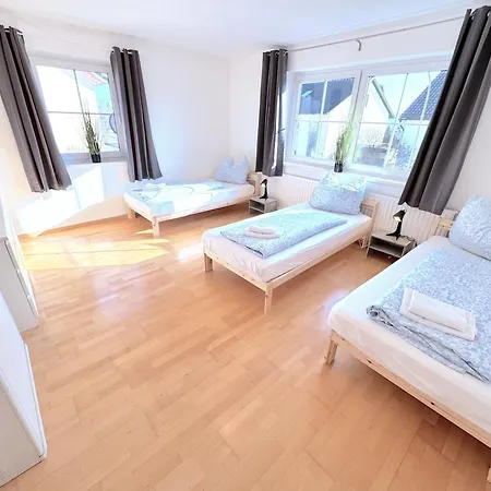 Ii 8 Personen - Monteurzimmer - - *