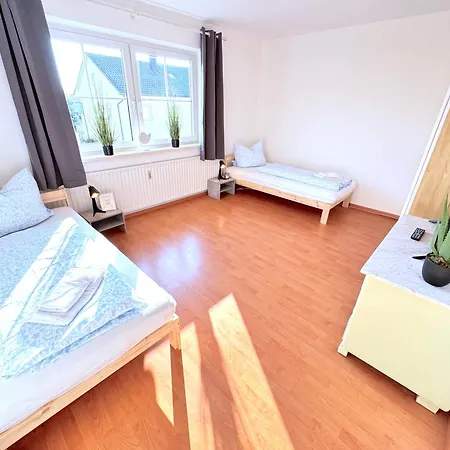 Ii 8 Personen - Monteurzimmer - - Lejlighed